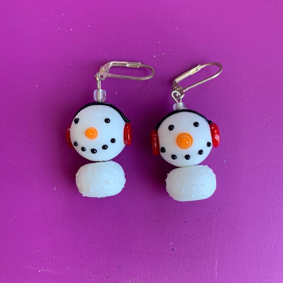 Jewelry - ☃️ Snowman Earrings